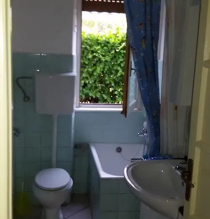 Rizzi House Apartman *