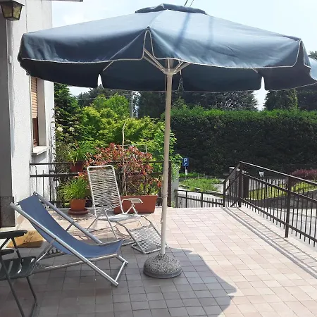 Rizzi House Apartman Caglio